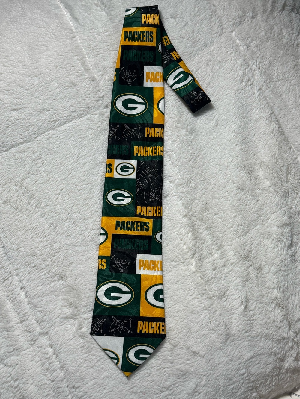 NWOT Vintage Team NFL Green Bay Packers Logo Tie - very sharp!!